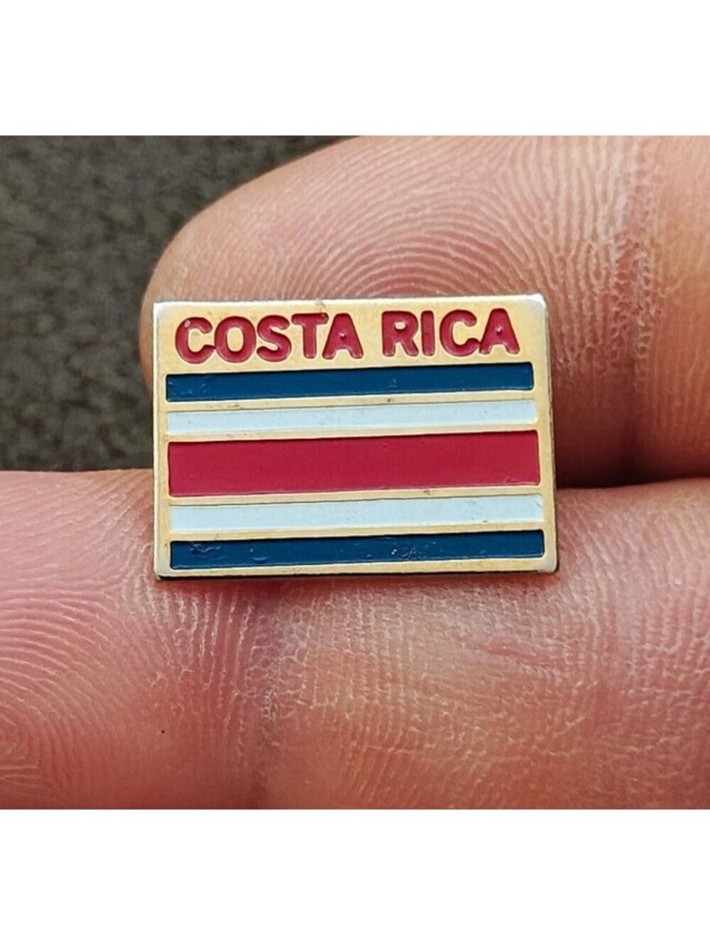 1980s Costa Rica Flag Gold Tone Enamel Travel Souvenir Pin